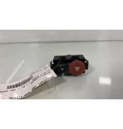 Bouton de warning RENAULT CLIO 3