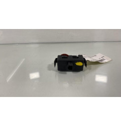 Bouton de warning RENAULT CLIO 3