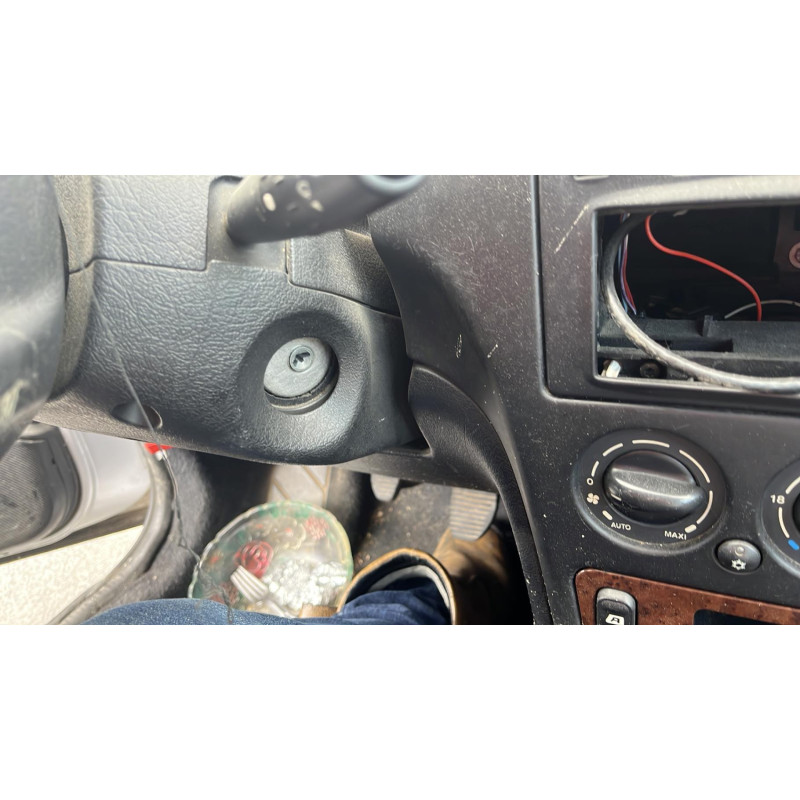 Trappe d'essence CITROEN XSARA Photo n°10