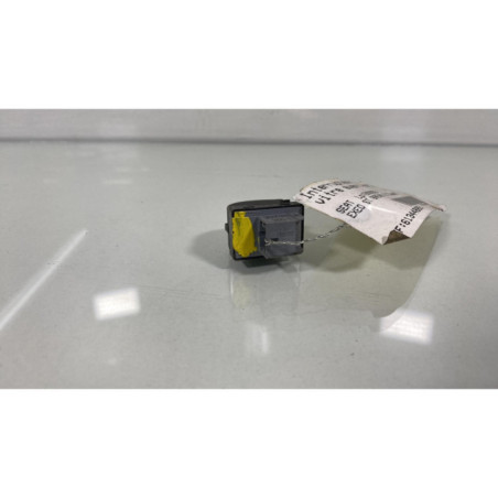 Interrupteur de leve vitre avant droit SEAT EXEO