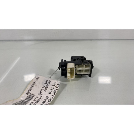 Interrupteur de leve vitre avant droit PEUGEOT 108