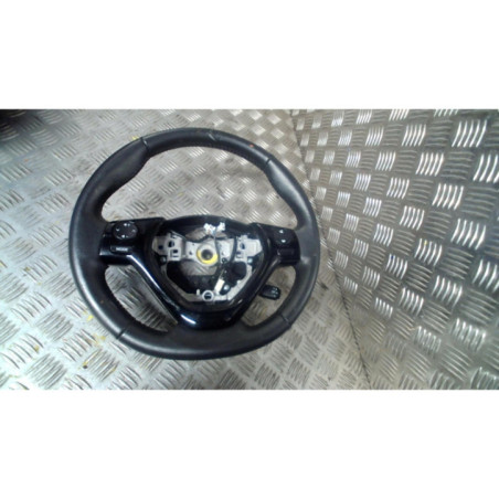 Volant PEUGEOT 108 Photo n°1