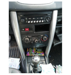 Serrure avant droit PEUGEOT 207