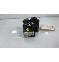 Serrure avant gauche RENAULT CLIO 2 CAMPUS