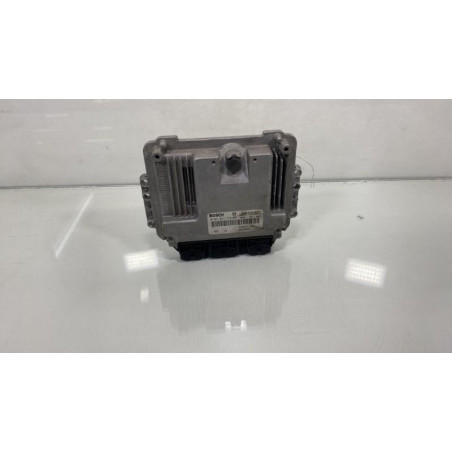 Calculateur moteur RENAULT GRAND SCENIC 2 Photo n°1
