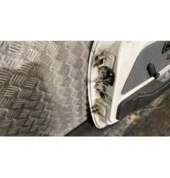 Porte avant droit PEUGEOT 106