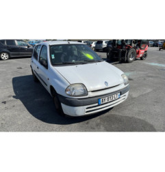Aile avant gauche RENAULT CLIO 2