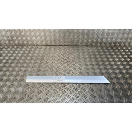 Baguette de porte arriere droite MERCEDES CLASSE C 203