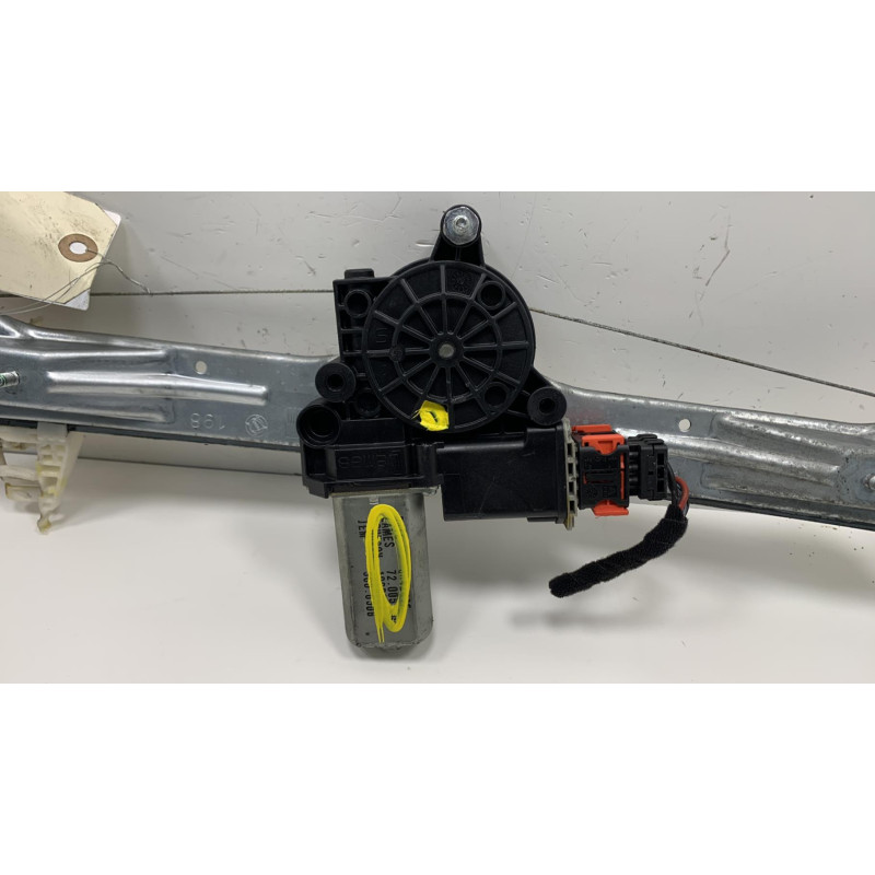 Leve vitre electrique arriere droit FIAT BRAVO 2 Photo n°3