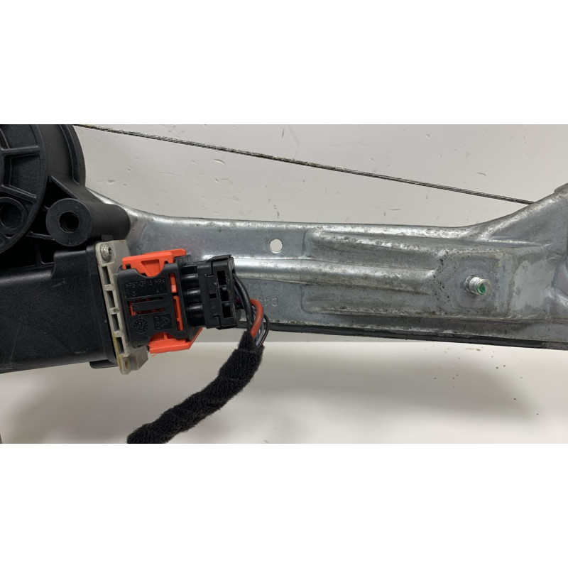 Leve vitre electrique arriere droit FIAT BRAVO 2 Photo n°4