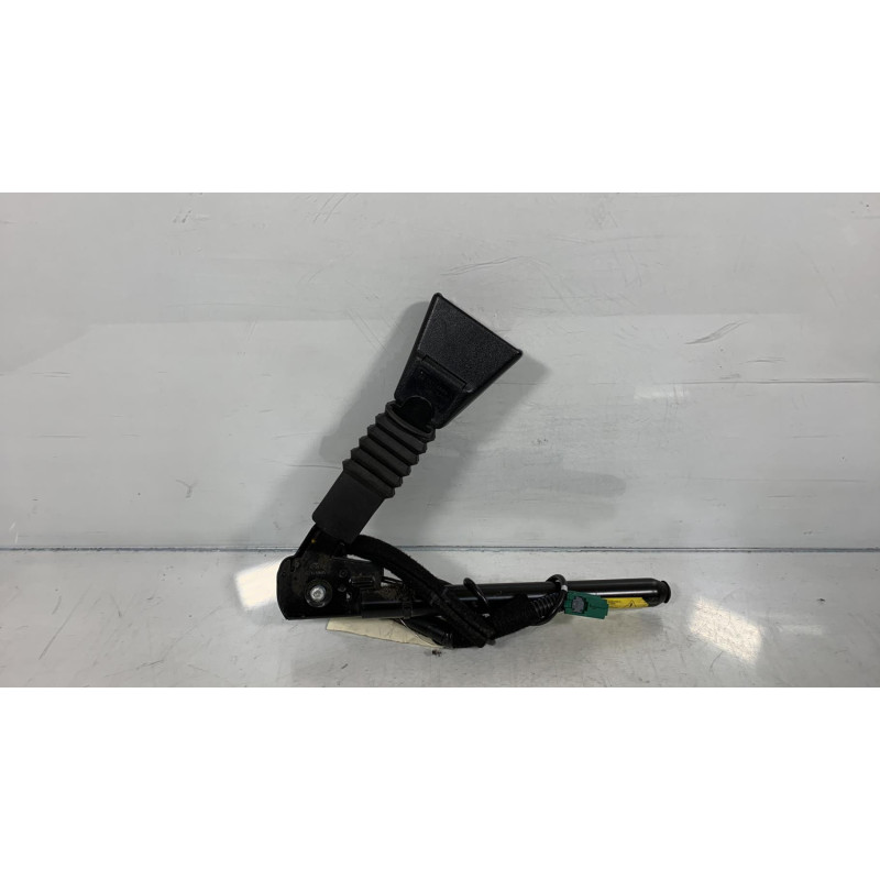 Pretensionneur de ceinture avant droit OPEL CORSA C Photo n°2