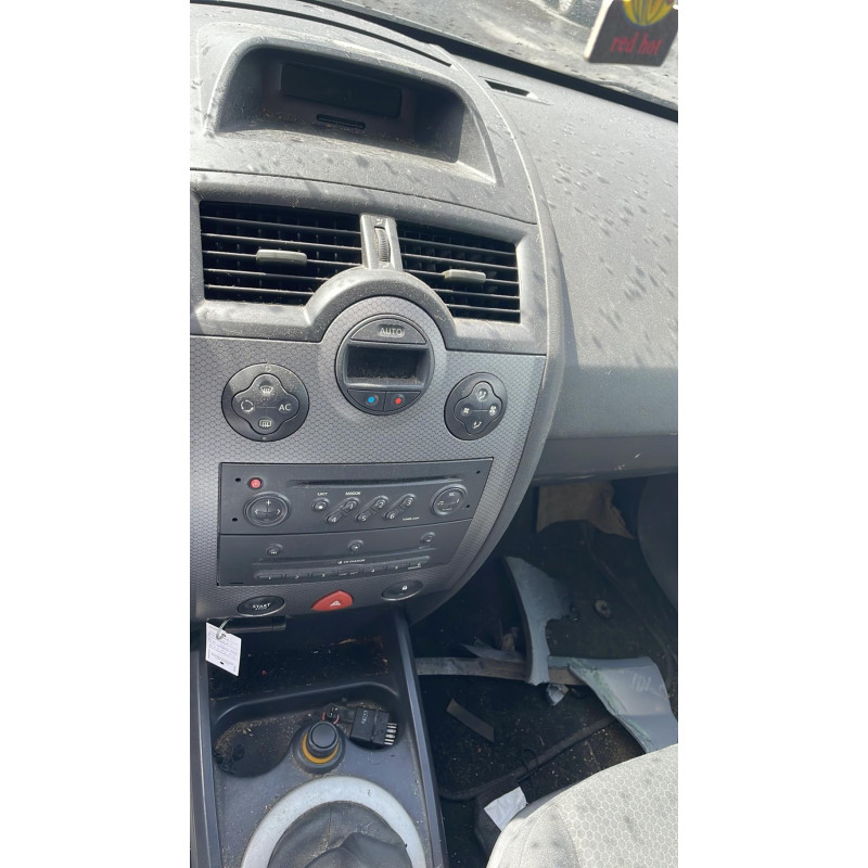 Porte arriere gauche RENAULT MEGANE 2 Photo n°8
