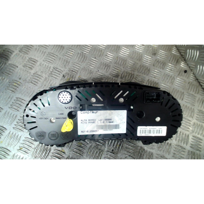 Compteur ALFA ROMEO MITO Photo n°2