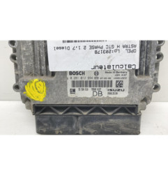 Calculateur moteur OPEL ASTRA H Photo n°1