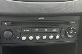 Pretensionneur de ceinture avant droit PEUGEOT 207