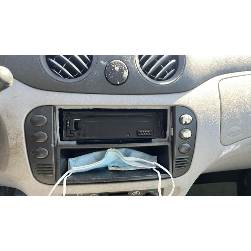 Eclairage de plafonnier CITROEN C3 1 Photo n°9