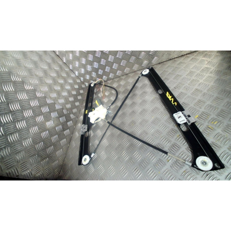 Leve vitre electrique avant droit MERCEDES VANEO 414 Photo n°1