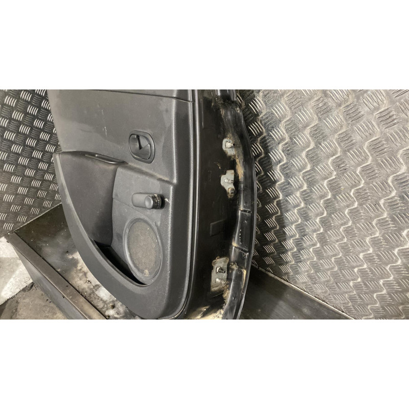 Porte arriere gauche RENAULT CLIO 3 Photo n°4