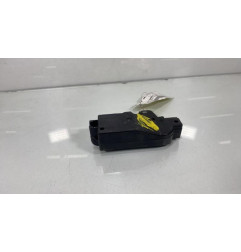 Serrure de coffre PEUGEOT 607