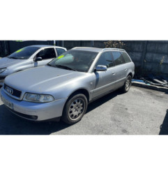 Feu arriere stop central AUDI A4 1