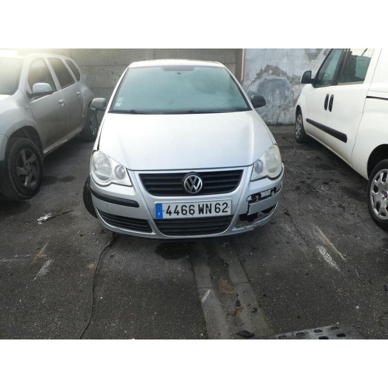 Pretensionneur de ceinture avant droit VOLKSWAGEN POLO 4 Photo n°9