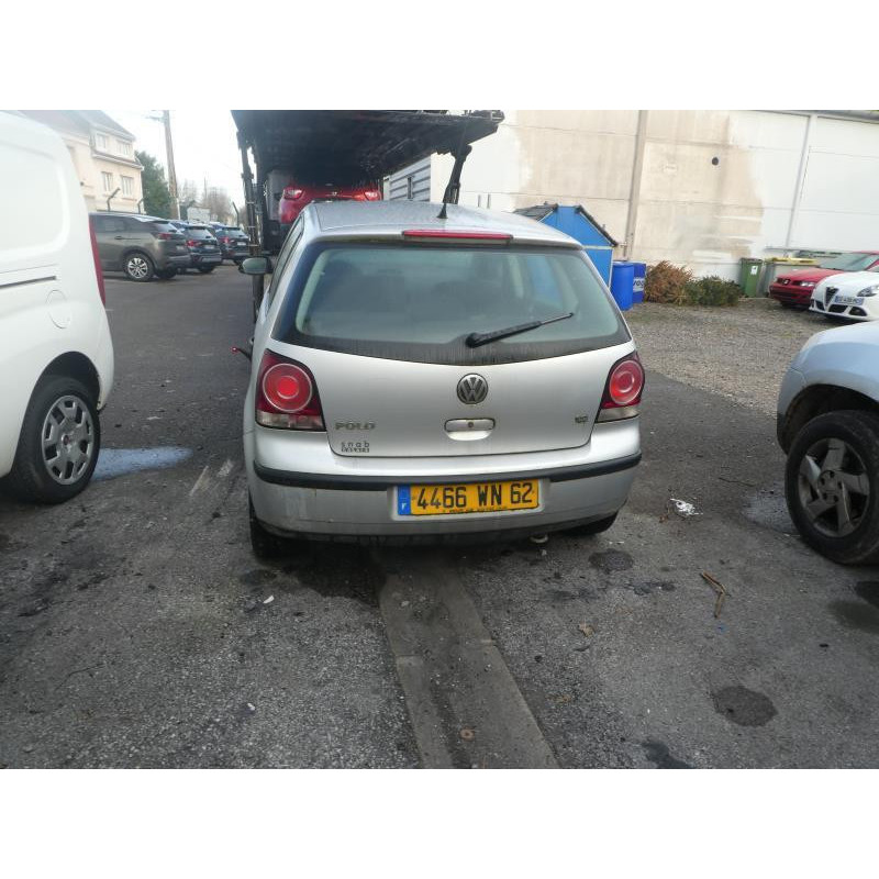 Pretensionneur de ceinture avant droit VOLKSWAGEN POLO 4 Photo n°10
