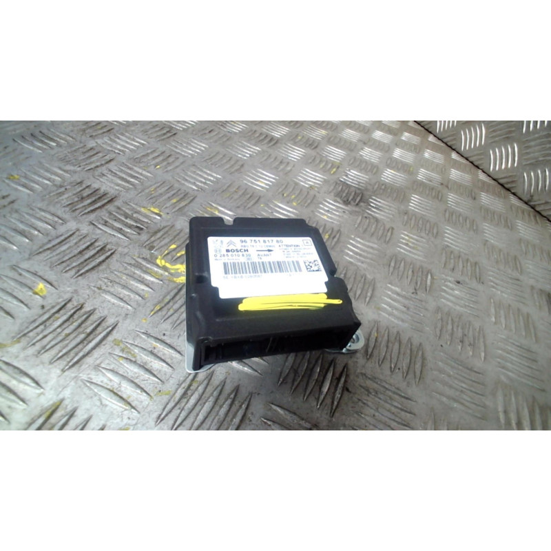 Boitier air bag PEUGEOT 3008 1 Photo n°2
