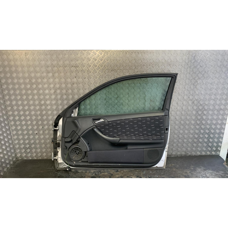 Porte avant droit MERCEDES CLASSE C 203 COUPE SPORT Photo n°6