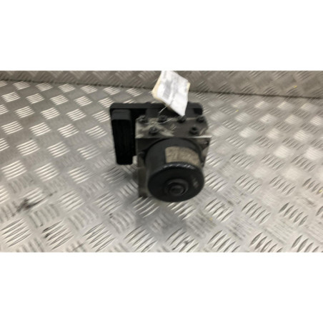 Bloc ABS (freins anti-blocage) MERCEDES CLASSE C 203 COUPE SPORT Photo n°1
