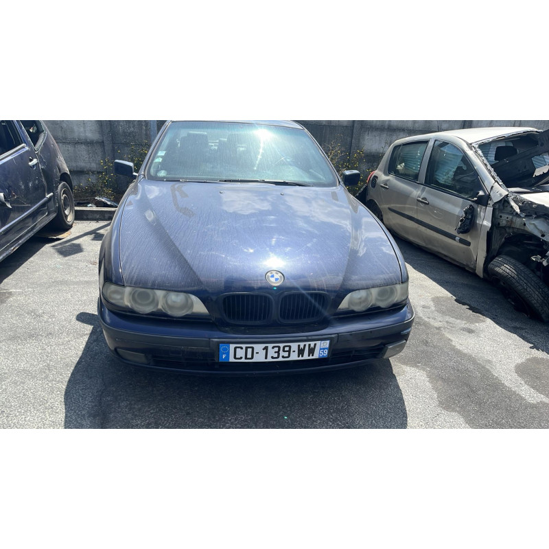 Verin de capot BMW SERIE 5 E39 Photo n°2