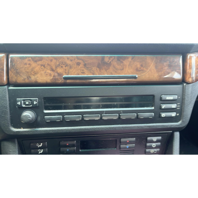 Verin de capot BMW SERIE 5 E39 Photo n°8