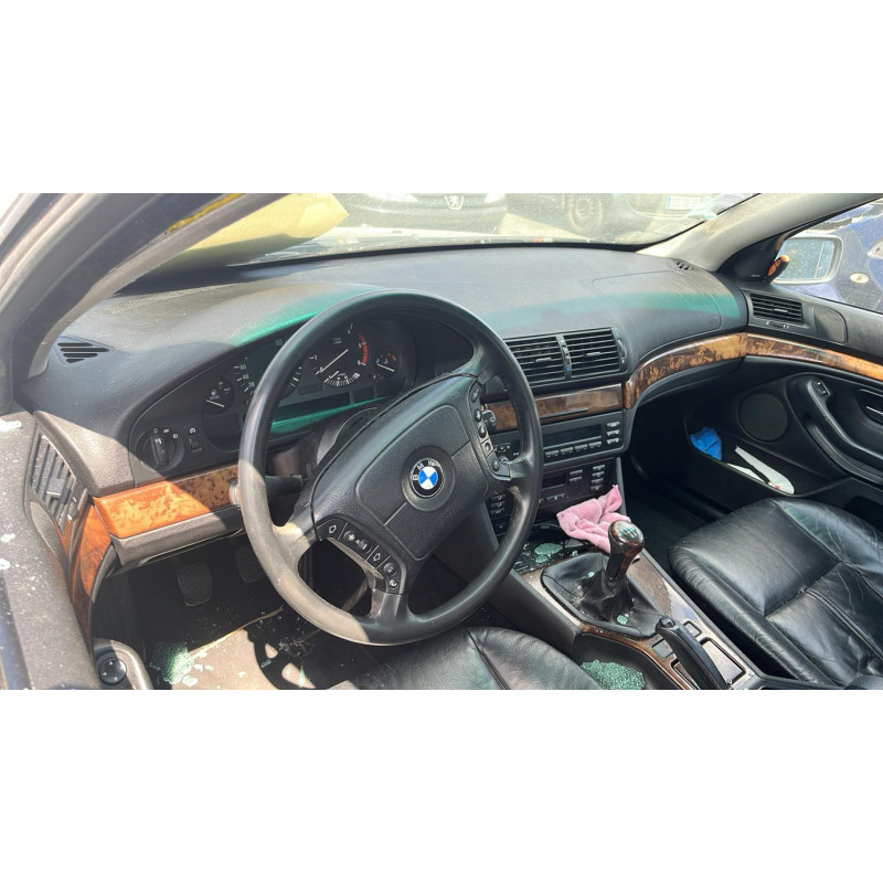 Verin de capot BMW SERIE 5 E39 Photo n°11