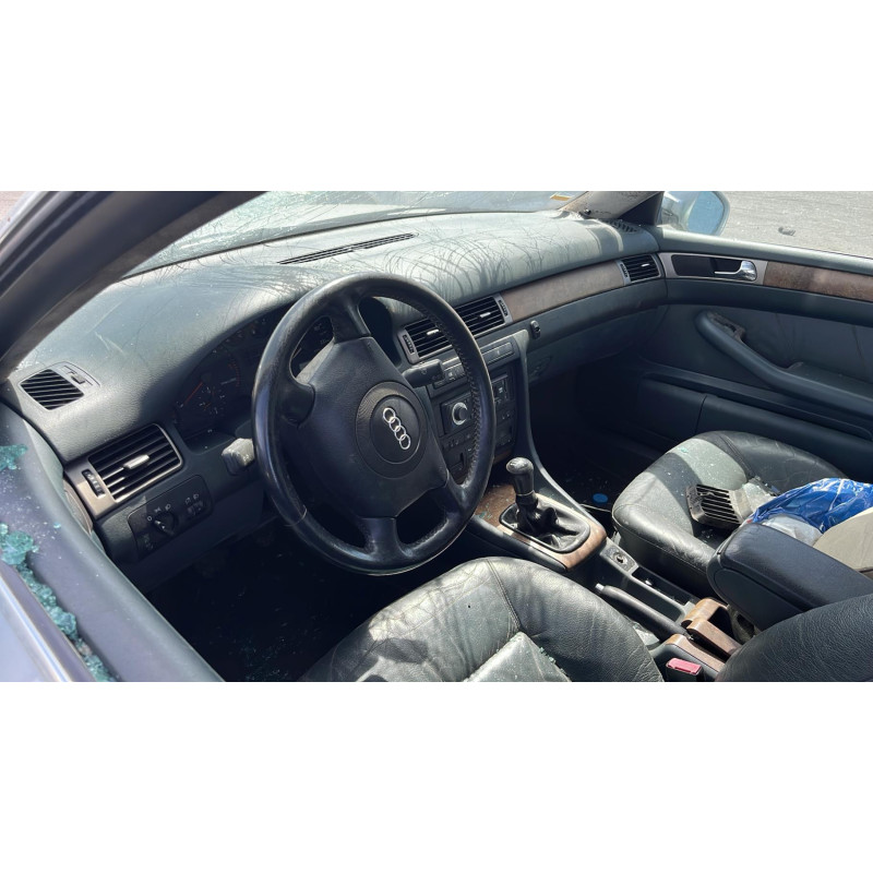 Feu arriere principal droit (feux) AUDI A6 2 Photo n°10