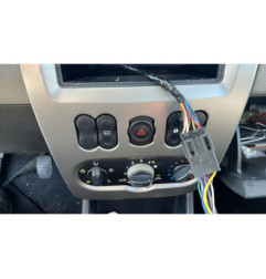 Trappe d'essence DACIA SANDERO 1