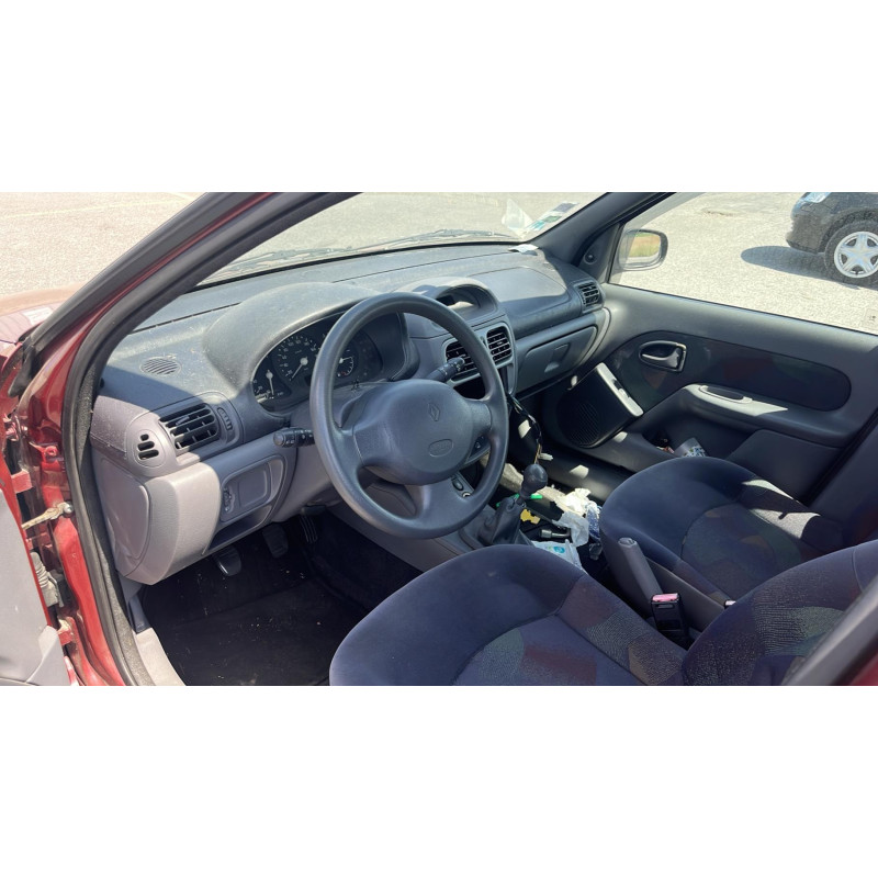 Fermeture de capot RENAULT CLIO 2 Photo n°4