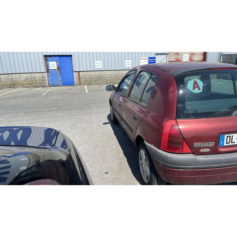 Fermeture de capot RENAULT CLIO 2 Photo n°6