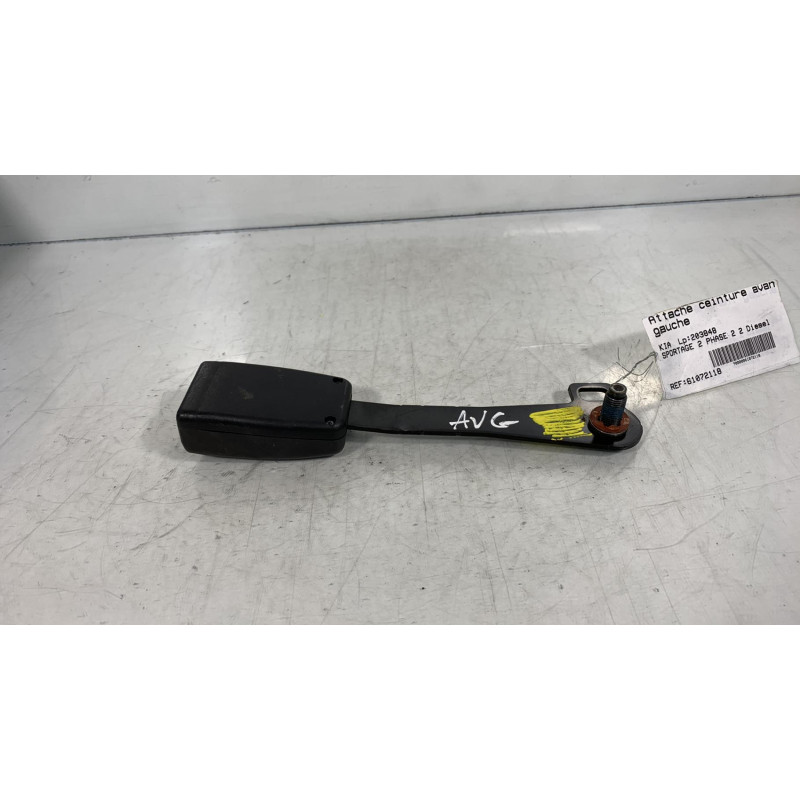 Attache ceinture avant gauche KIA SPORTAGE 2 Photo n°1