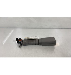 Attache ceinture avant droit KIA CARNIVAL 2