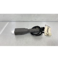 Attache ceinture avant gauche KIA CARNIVAL 2