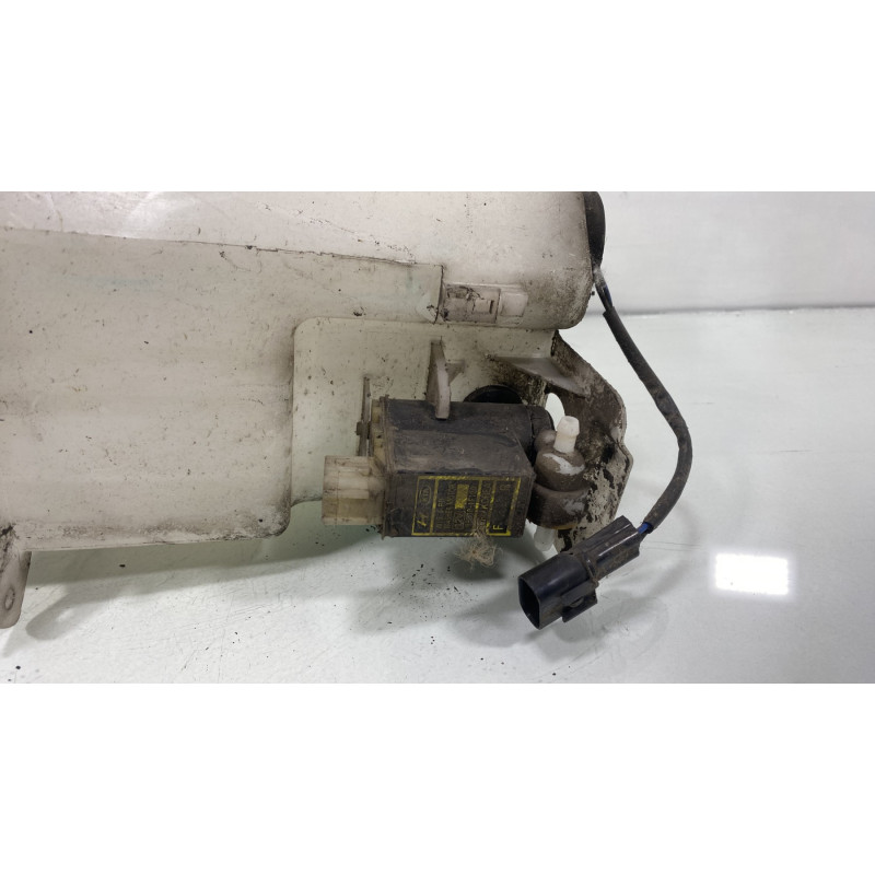 Vase de lave glace KIA CARNIVAL 2 Photo n°3