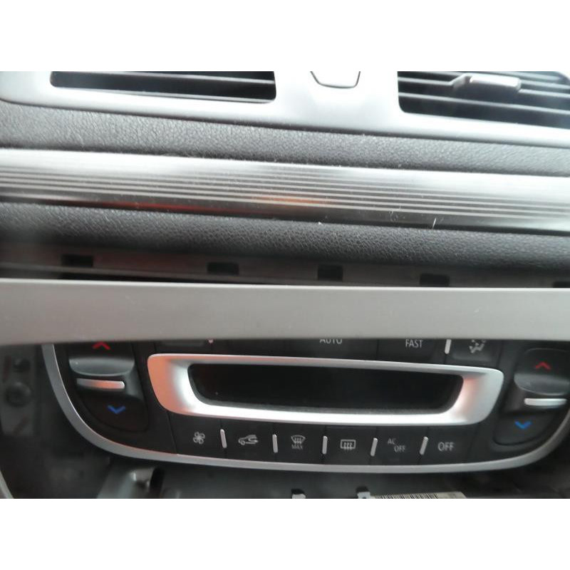 Calculateur moteur RENAULT MEGANE 3 Photo n°12