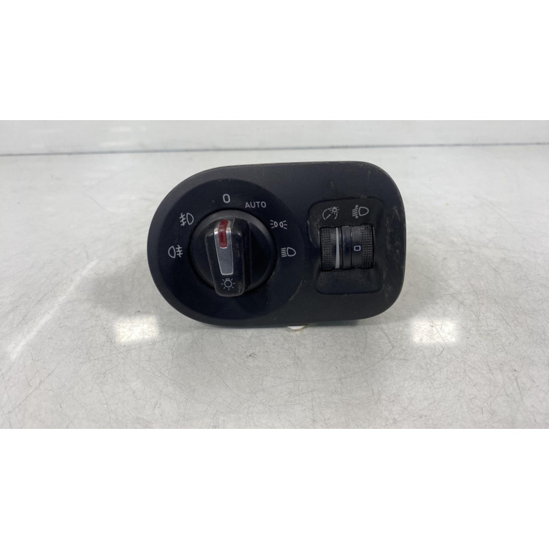 Commande de phare SEAT ALTEA Photo n°2