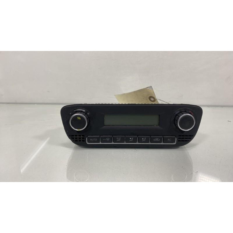 Commande chauffage VOLKSWAGEN POLO 5 Photo n°2