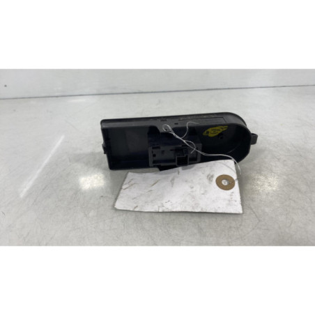 Interrupteur de leve vitre avant droit OPEL ASTRA H