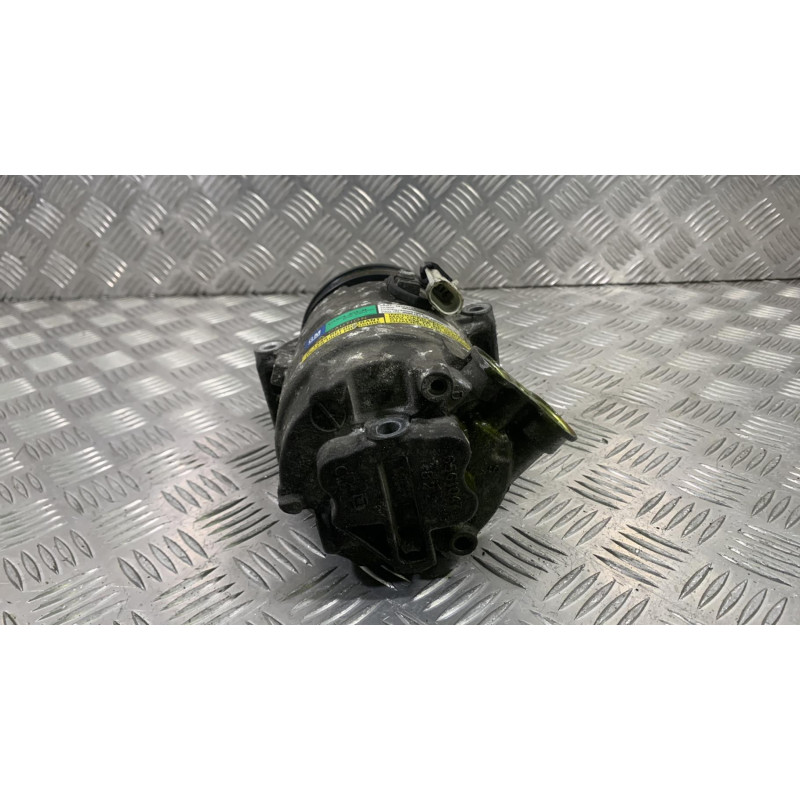 Compresseur clim OPEL ASTRA H Photo n°2