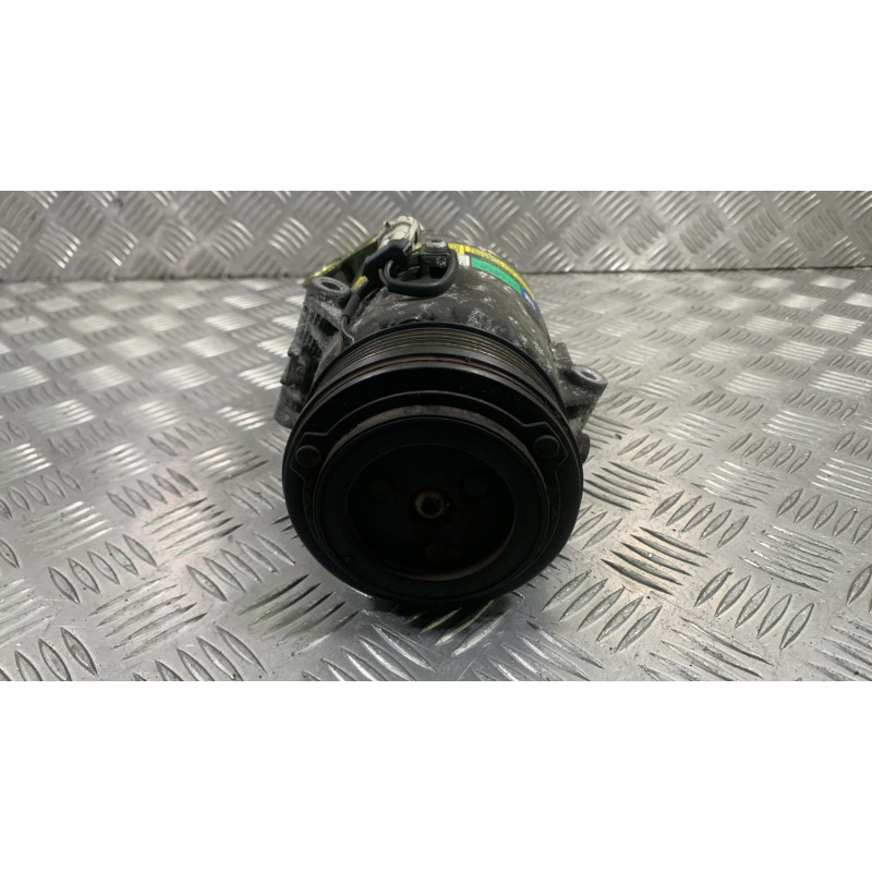 Compresseur clim OPEL ASTRA H Photo n°4