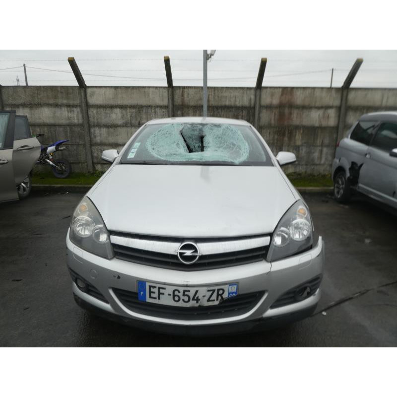 Compresseur clim OPEL ASTRA H Photo n°13