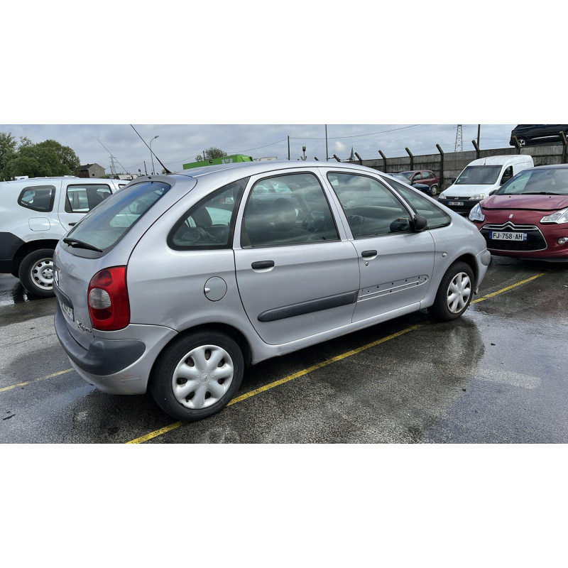 Anti brouillard gauche (feux) CITROEN XSARA PICASSO Photo n°6