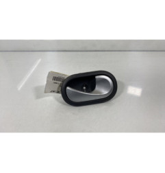 Poignee interieur avant droit RENAULT CLIO 3