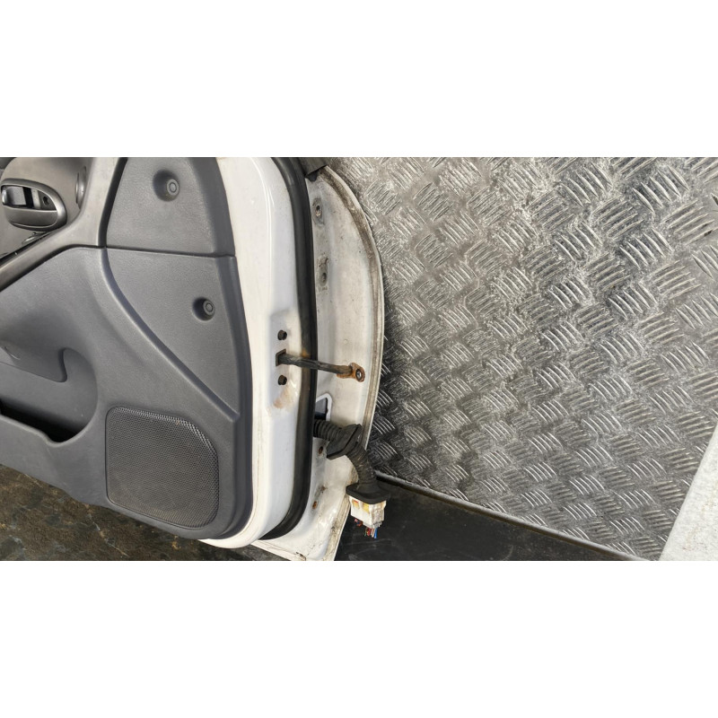 Porte avant gauche HYUNDAI ELANTRA 1 Photo n°4